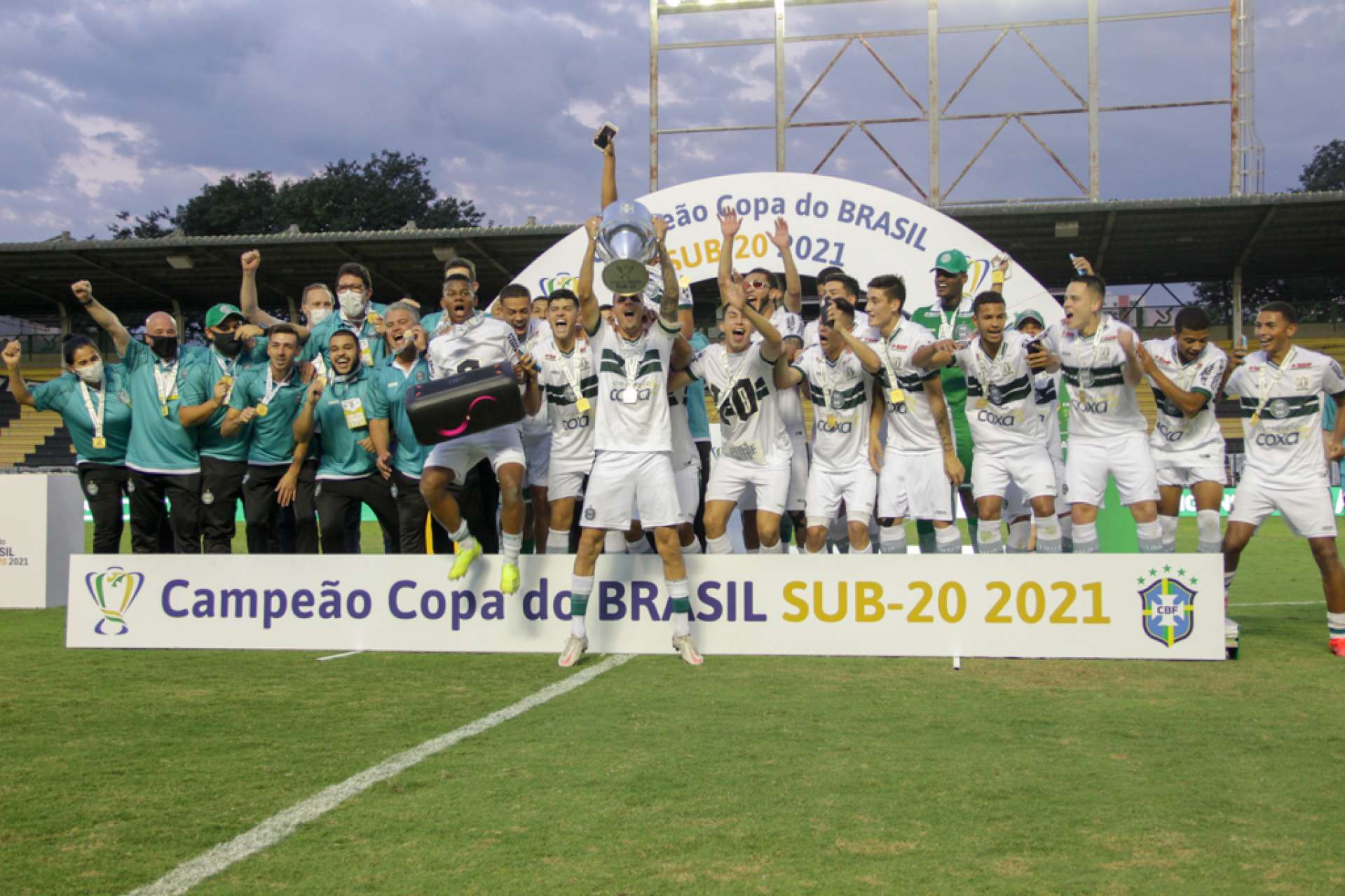 COXA CAMPEO DA COPA DO BRASIL SUB-20!